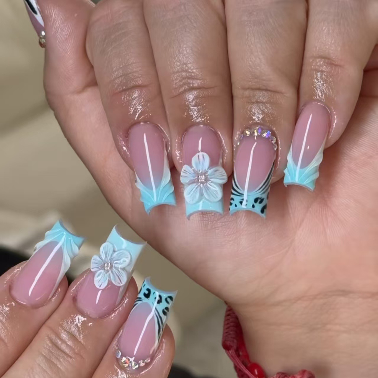 Nail Art Orange - Faux ongles moyens pour femmes et