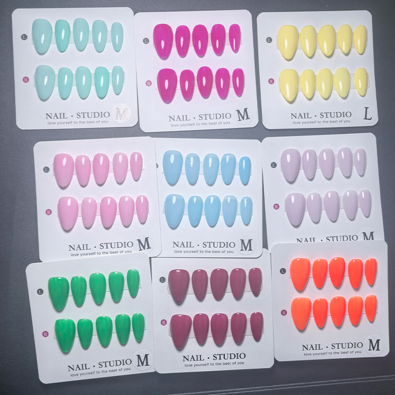 10 faux ongles en amande à pre - Nail Art Orange avis et prix