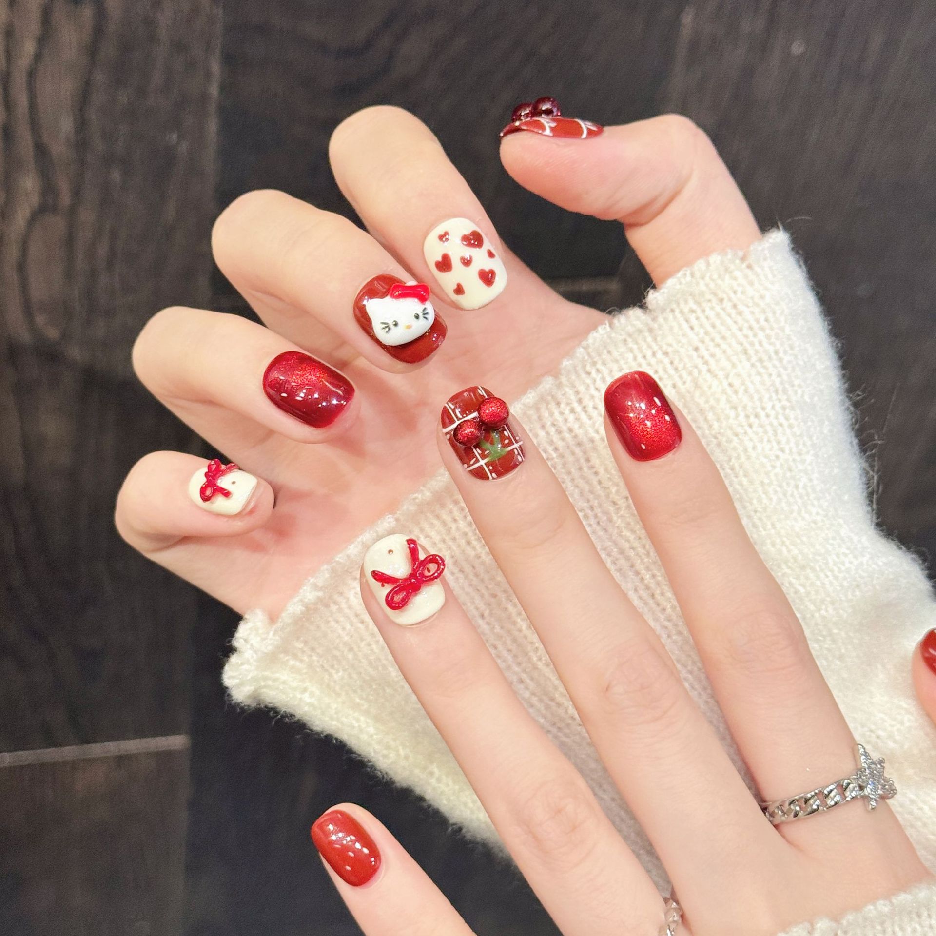 10PCS Faux ongles courts à pre - Nail Art Red Cherry avis et prix